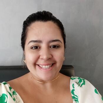 Babysitter in Aparecida de Goiânia: Laiza