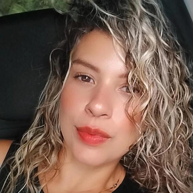 Canguro en Hospitalet de Llobregat: Isabel