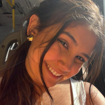 Babysitter Guarulhos: Leticia Mikaele