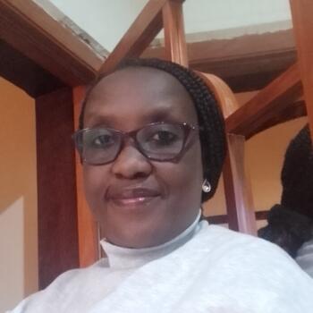 Nanny in Al Wakrah: Roseline