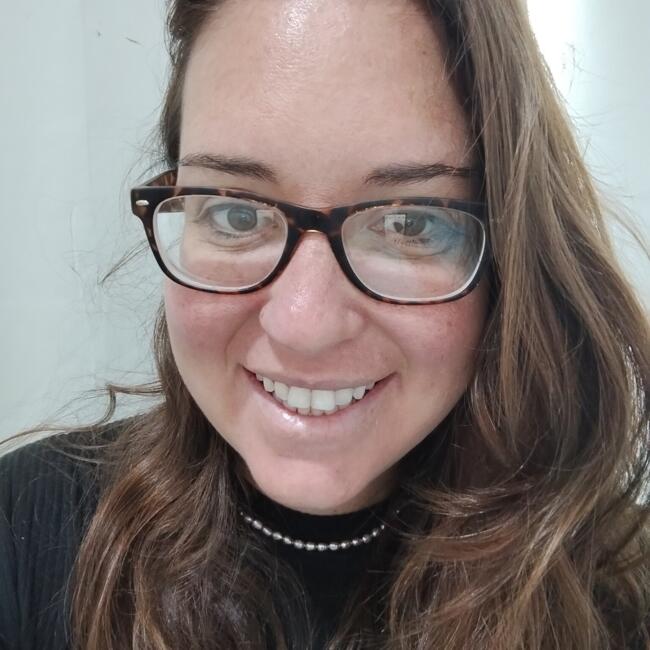 בייביסיטר ב- חיפה: Anavah