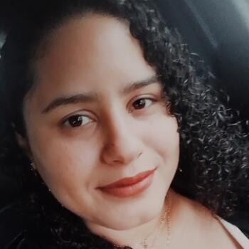 Babysitter in São Paulo: Larisse