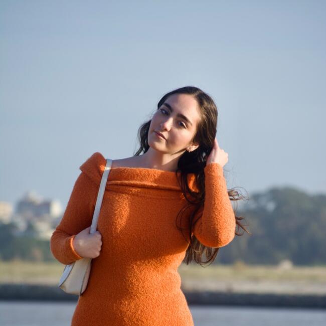 Babysitter in Jovim: Letícia