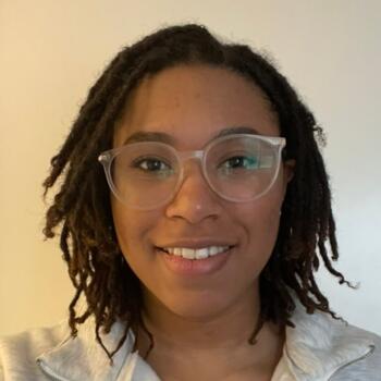 位於鲁贝的臨時保母: Nôam