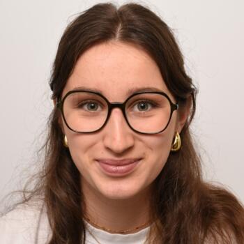 Baby-sitter Quimper: Lalie