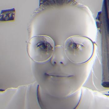 Babysitter in Poitiers: Aelia