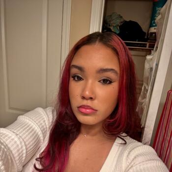 Babysitter in Spartanburg: Janiya