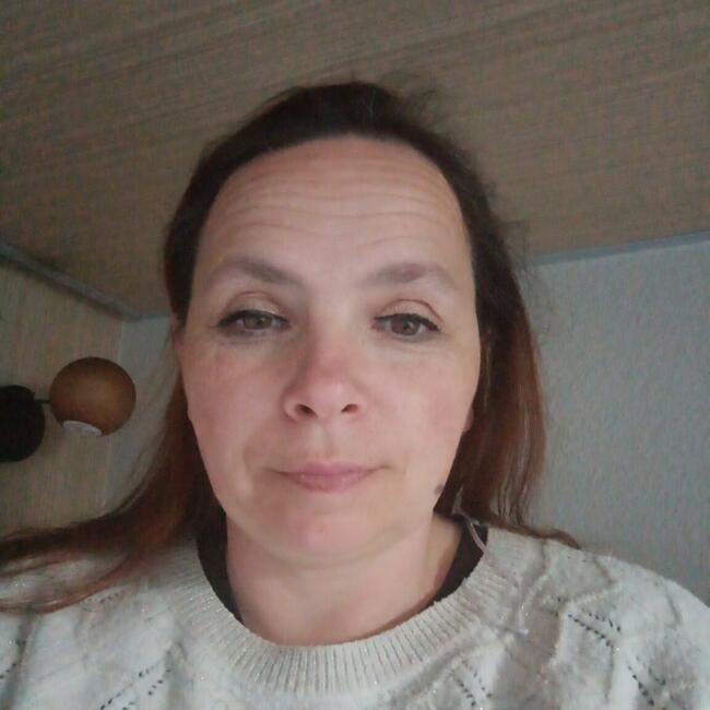 Babysitter in Ceaucé: Gwenaelle