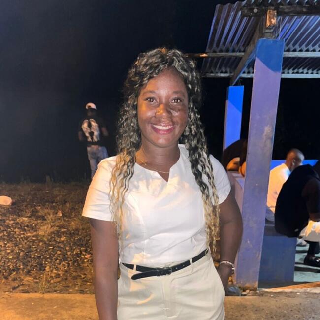Babysitter in Guayaquil: Sheyla Nayeli