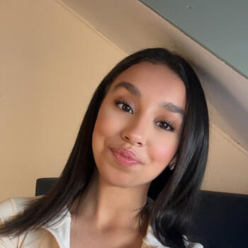 Babysitter in Almere Stad: Ahlam