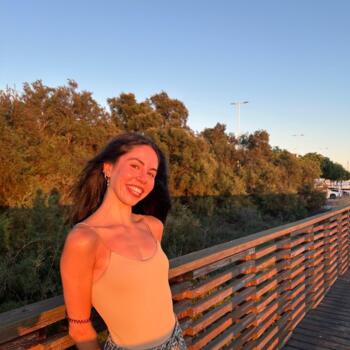 Babysitter in Seville: Mercedes