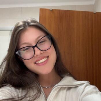 Babysitter in Aveiro: Rafaela