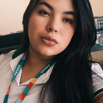 Babá em Fortaleza: Laynne
