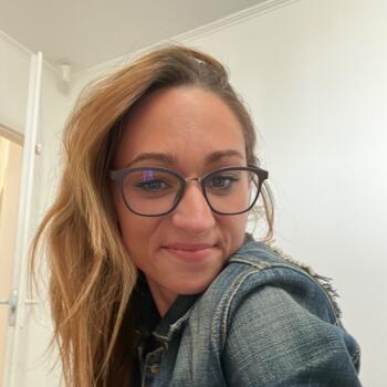 Bébiszitter Török-bálint területén: Petra