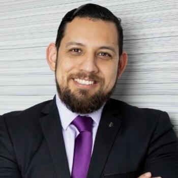 Parent Miraflores District: Lucas