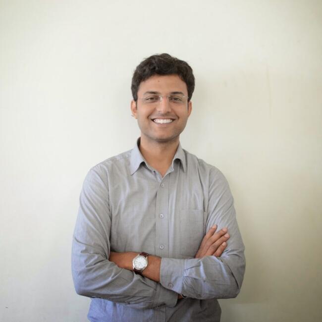 गुरुग्राम में बेबीसिटिंग की नौकरी: Siddharth