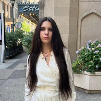 Babysitter a Milano: Alexandra