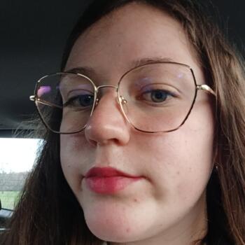 Babysitter in Chièvres: Annaïs