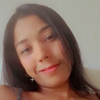 Babysitter Panama City: Yurani