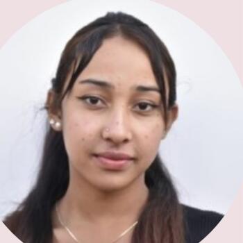 Baby-sitter in Fleury-les-Aubrais: Carina