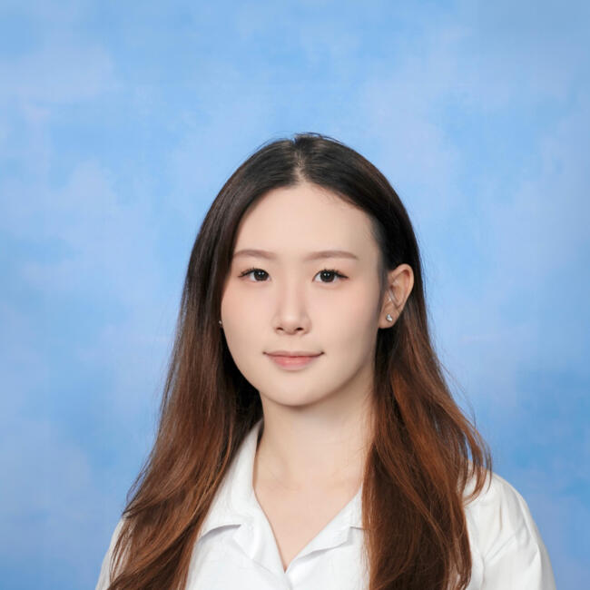 Babysitter in Sydney: Nikki