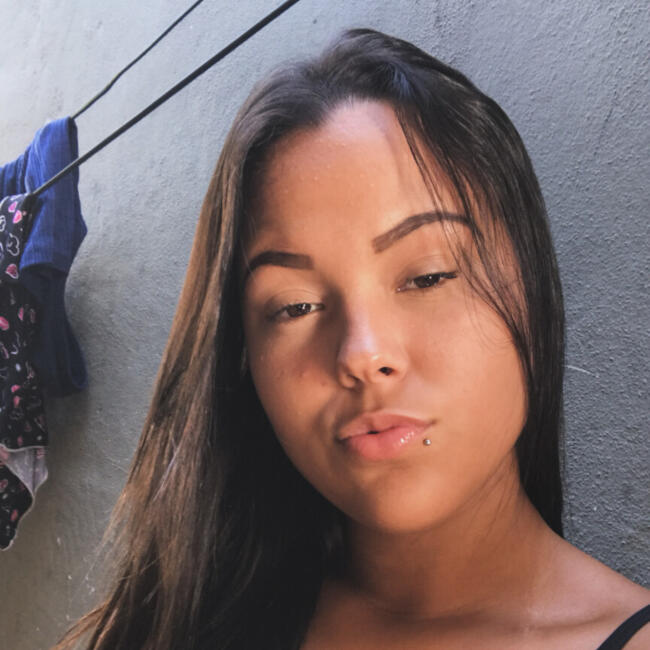 Babysitter in Vila Velha: Jacke