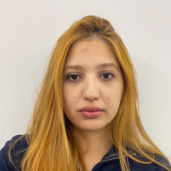 Babysitter in Brasília: Viviane