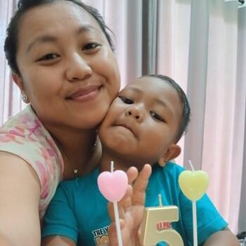 Babysitting job in Tabanan: babysitting job Melanie Ibu Davin