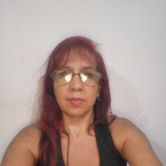 Niñera en Almirante Brown: Rosana