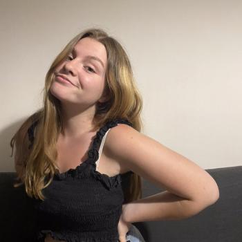 Baby-sitter Vannes: Leya