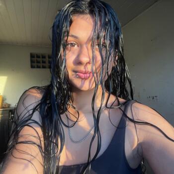 Babysitter in Vila Velha: Victoria