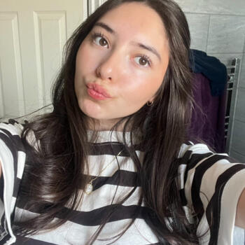 Babysitter in Liverpool: Claudia