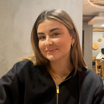 Babysitter in Nice: Margot