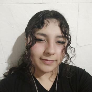 Babysitter in Quilmes: Dámaris