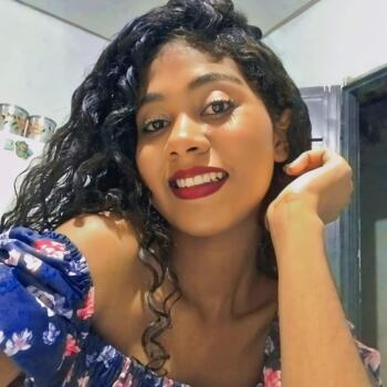 Emprego de babá em Palmas: emprego de babá Kassiany