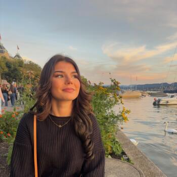 Babysitter a Oetwil: Tisa