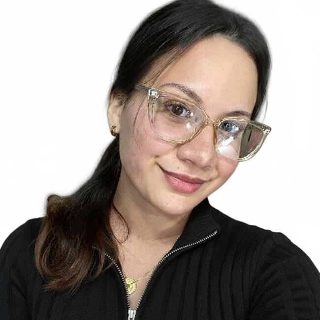 Babysitter in Lima: Bella