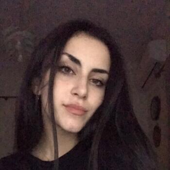 Babysitter στην περιοχή Μέγαρα: Eleanna