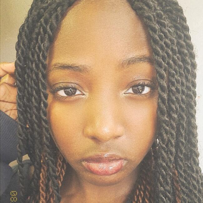 Babysitter in Manchester: Michelle