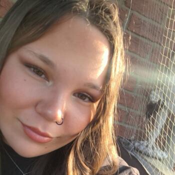 Babysitter in Radevormwald: Alina