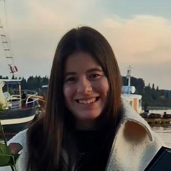 Varuška v Škofja Loka: Ana