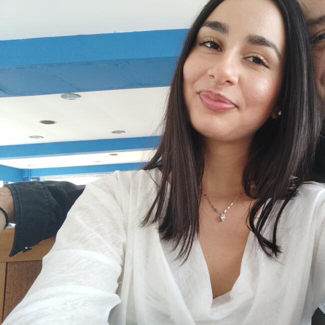 Babysitter in Kalamaria: Ioanna