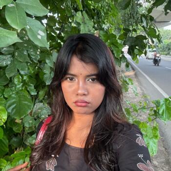 कानपुर में बेबीसिटर: Kajal