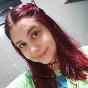 Babá em São José dos Campos: Marina