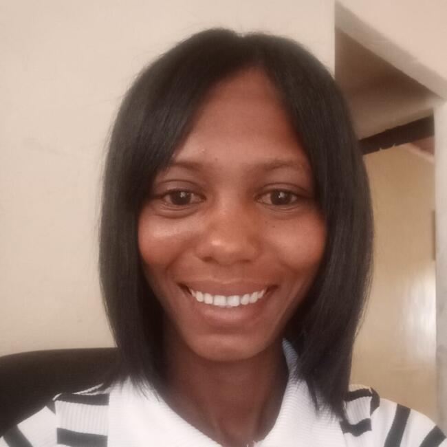Babysitter in Cape Town: Monique Nicole