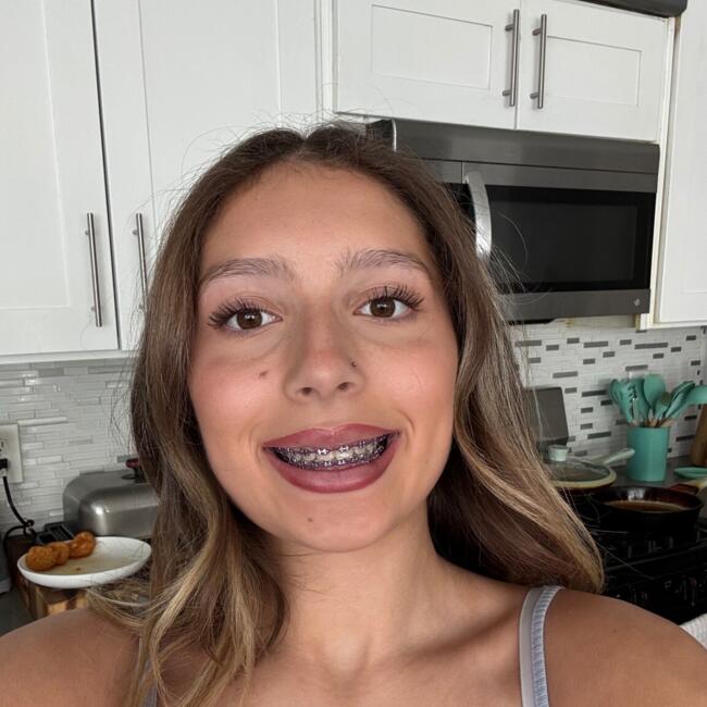 Babysitter in Henderson: Giovanelis