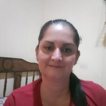 Babysitter in Matina: Karen rocio