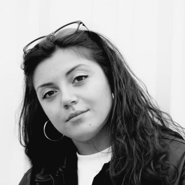 Pétange的保母: Jennifer