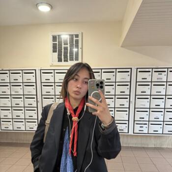 Babysitter in Nanterre: Amélia