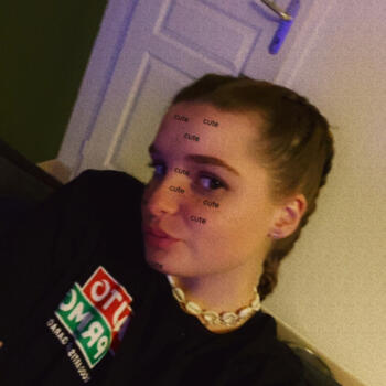 Baby-sitter Vienne: Megane